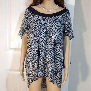 Avenue Womens Size 14/16 Sheer Dotted B&W Layered Tunic Top